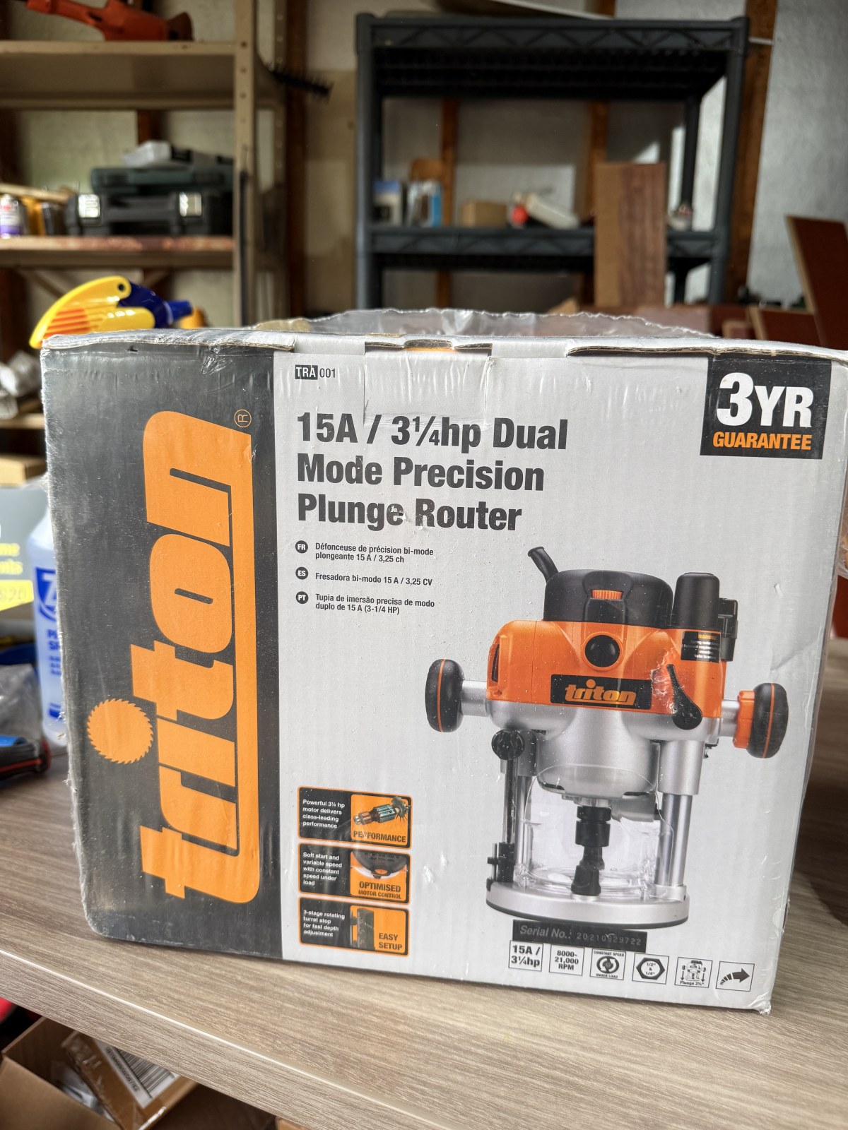 Triton TRA001 Dual Mode Precision Plunge Router 2400W / 3-1/4hp